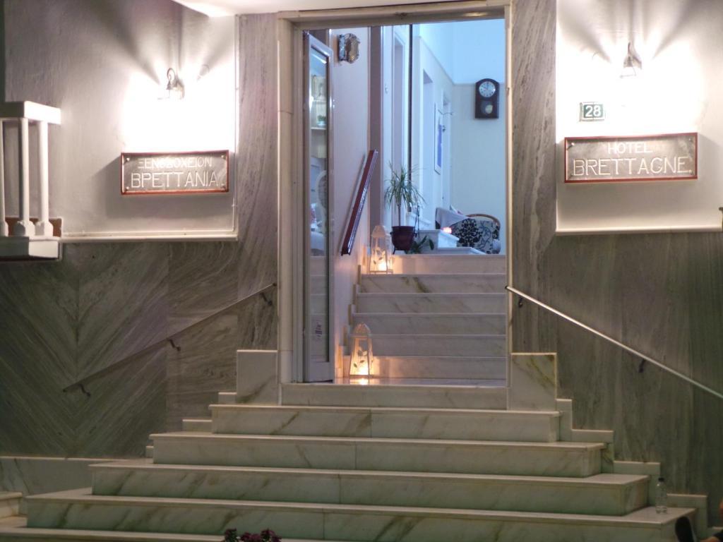 Hotel Bretagne Loutráki Zewnętrze zdjęcie
